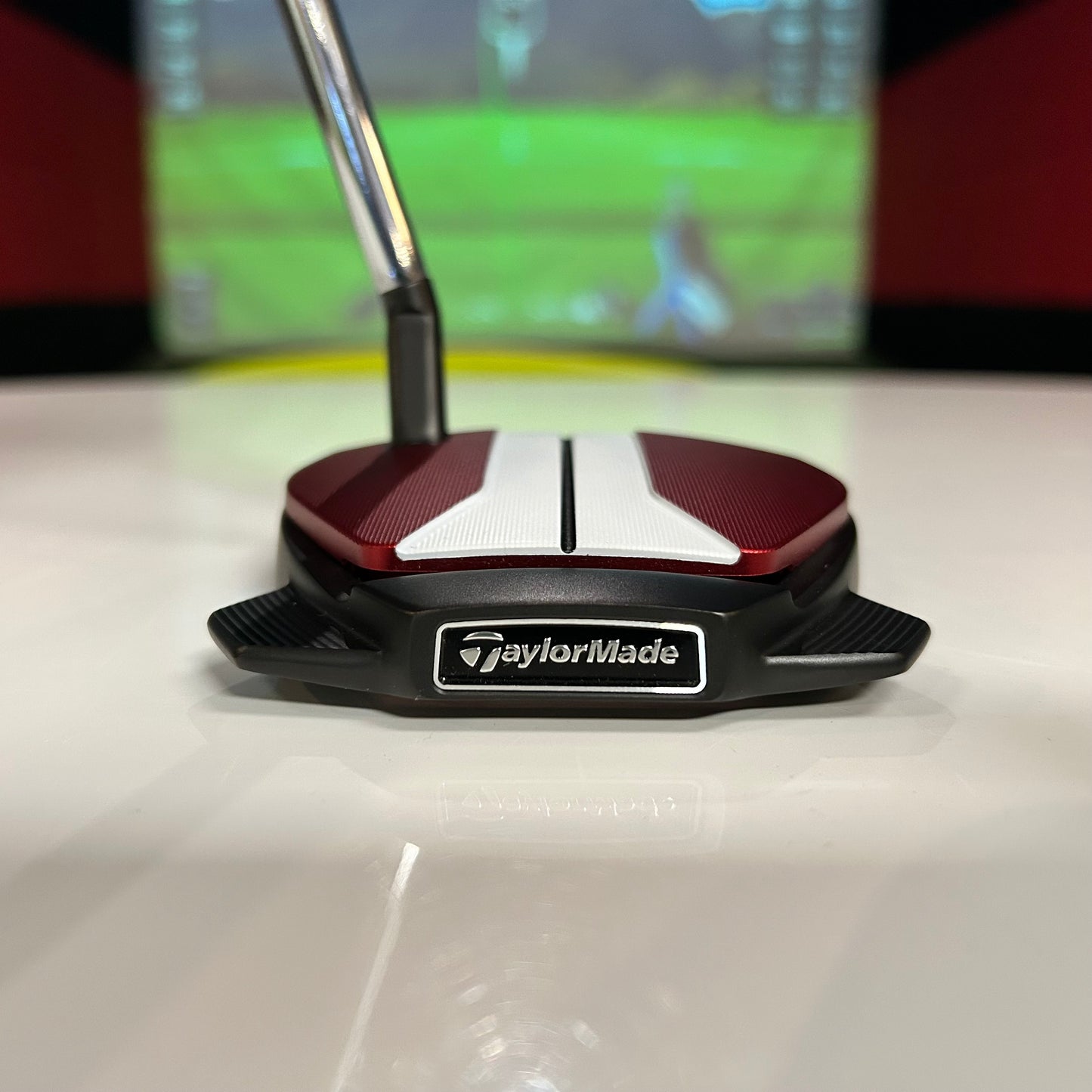 RH Taylormade GTX Red Putter. 35 IN.