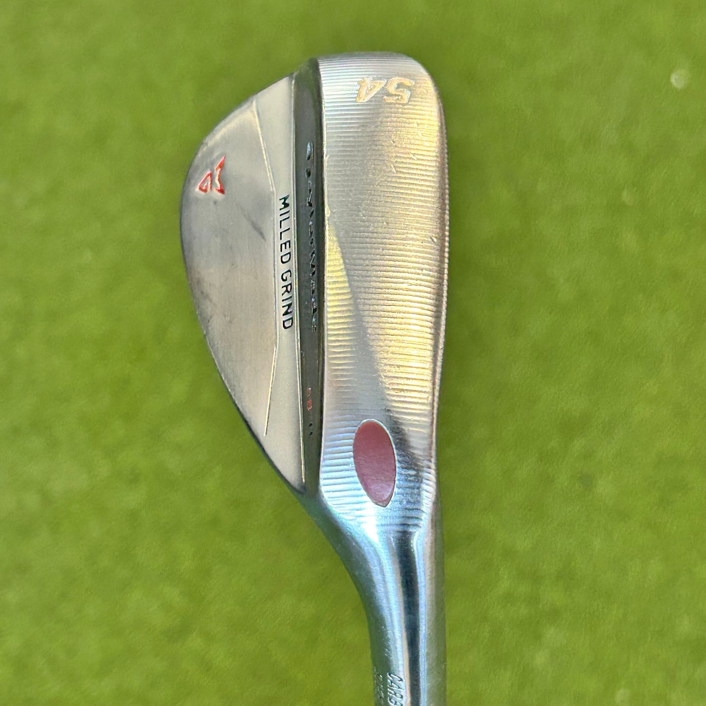 RH Taylormade Milled Grind Wedge (54)