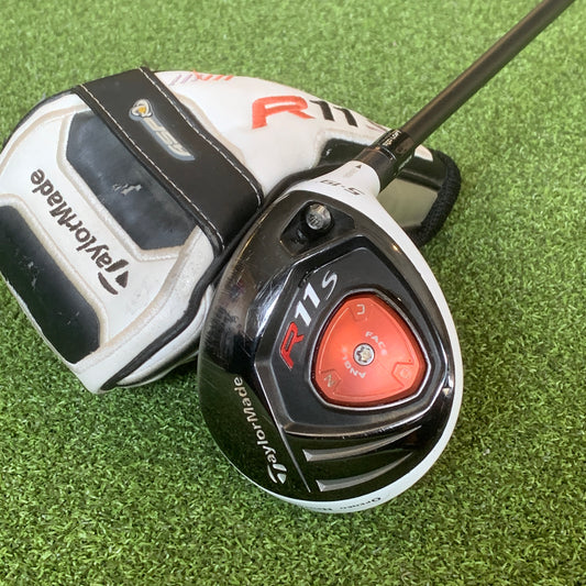 RH Taylormade R11s 5 Wood. Stiff Flex