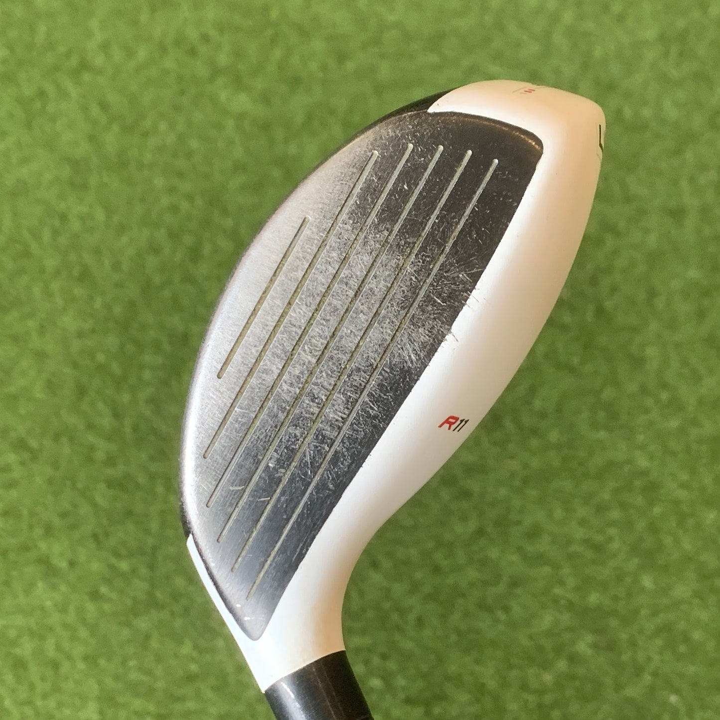 RH Taylormade R11s 5 Wood. Stiff Flex