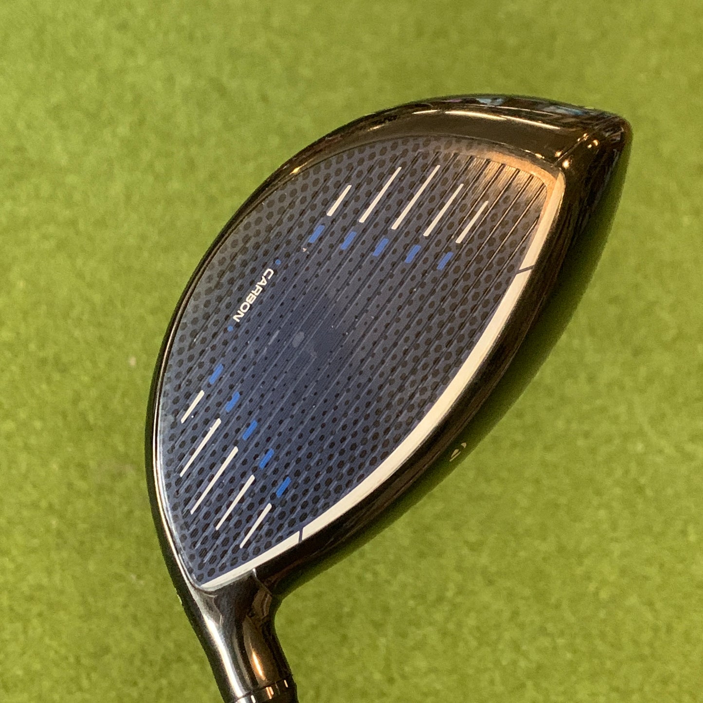 RH Taylormade Qi10 Driver (10.5). Stiff Flex.