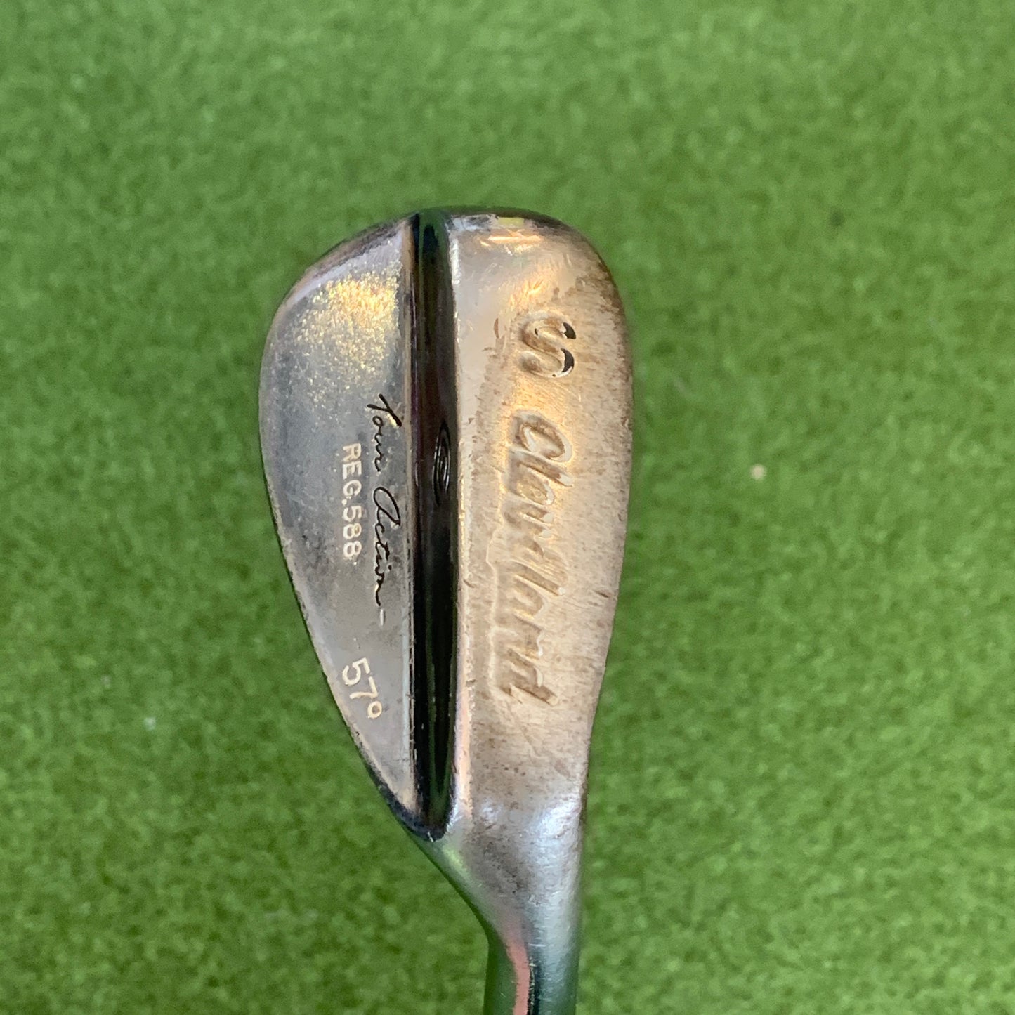 RH Cleveland Tour Action Reg. 588 Wedge (57)