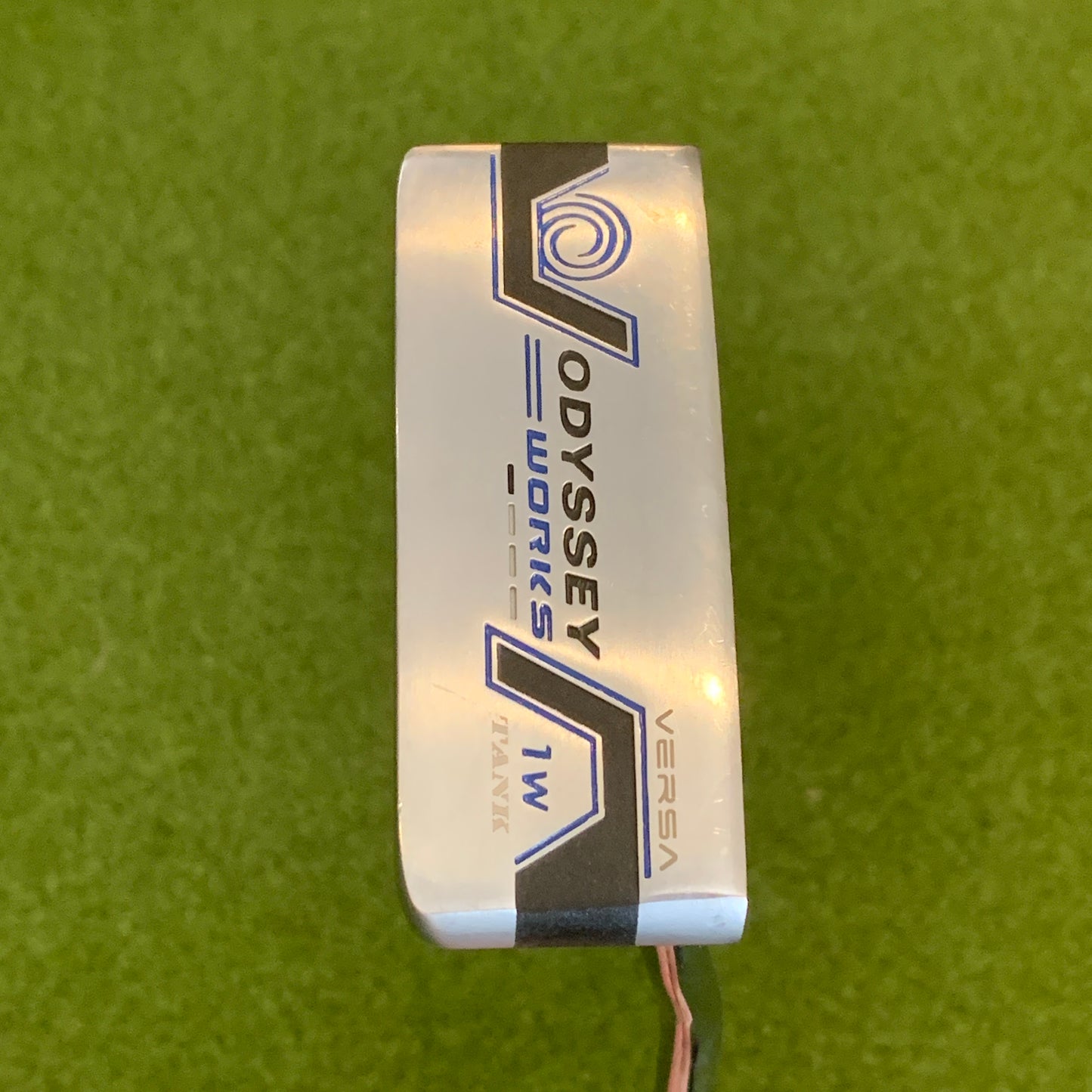 RH Odyssey Works 1W Versa Tank Putter. 35 IN.