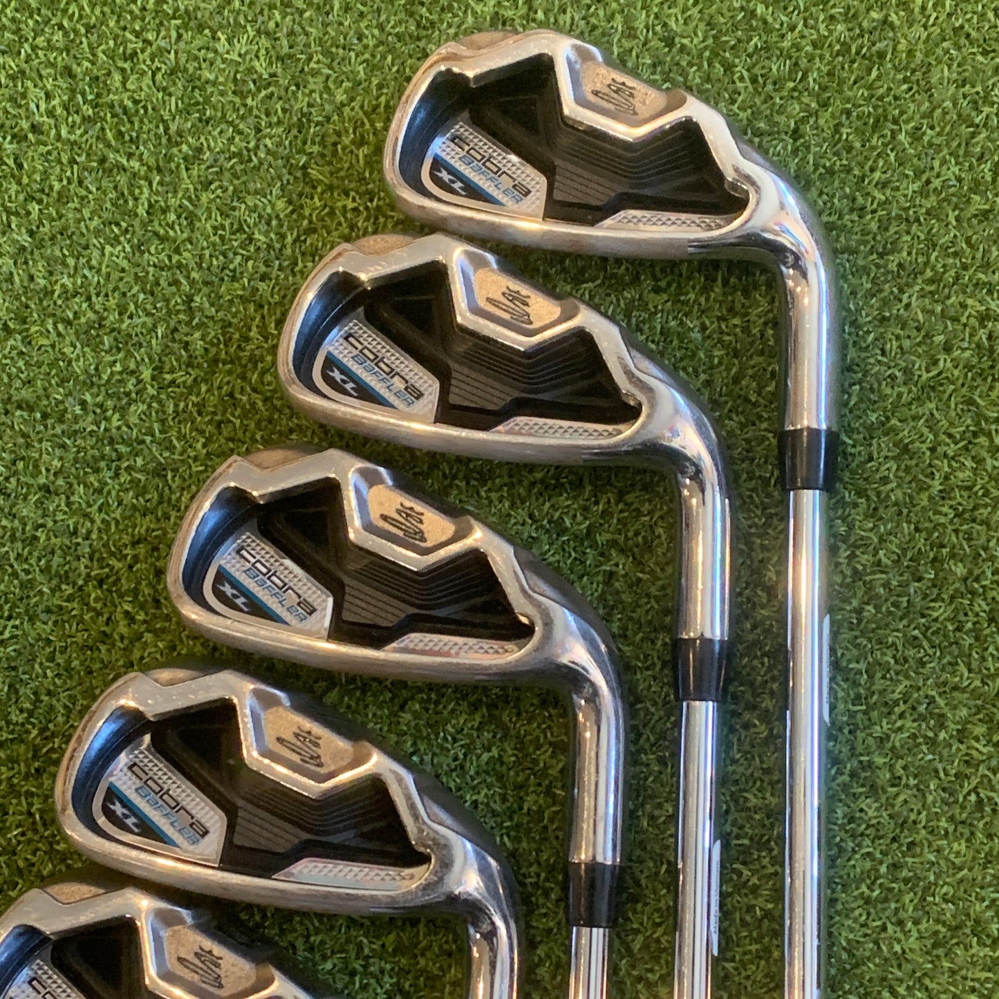 RH Cobra Baffler XL Iron Set (4-PW, GW). Regular Flex.