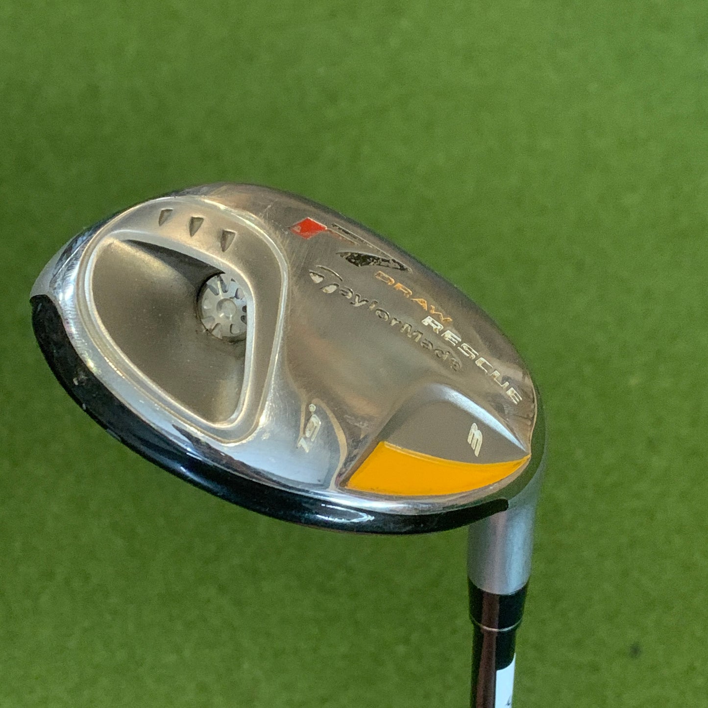 RH Taylormade R7 Draw Rescue 3 Hybrid. Stiff Flex.