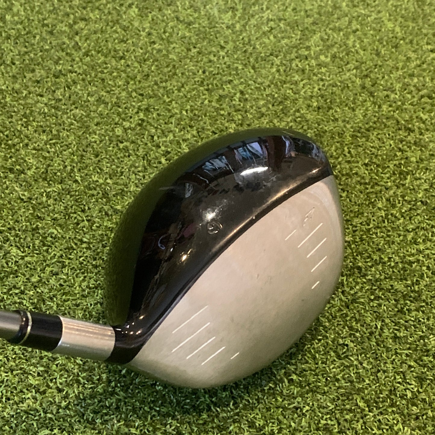 LH Taylormade R7 Quad Driver (9.5). Stiff Flex.