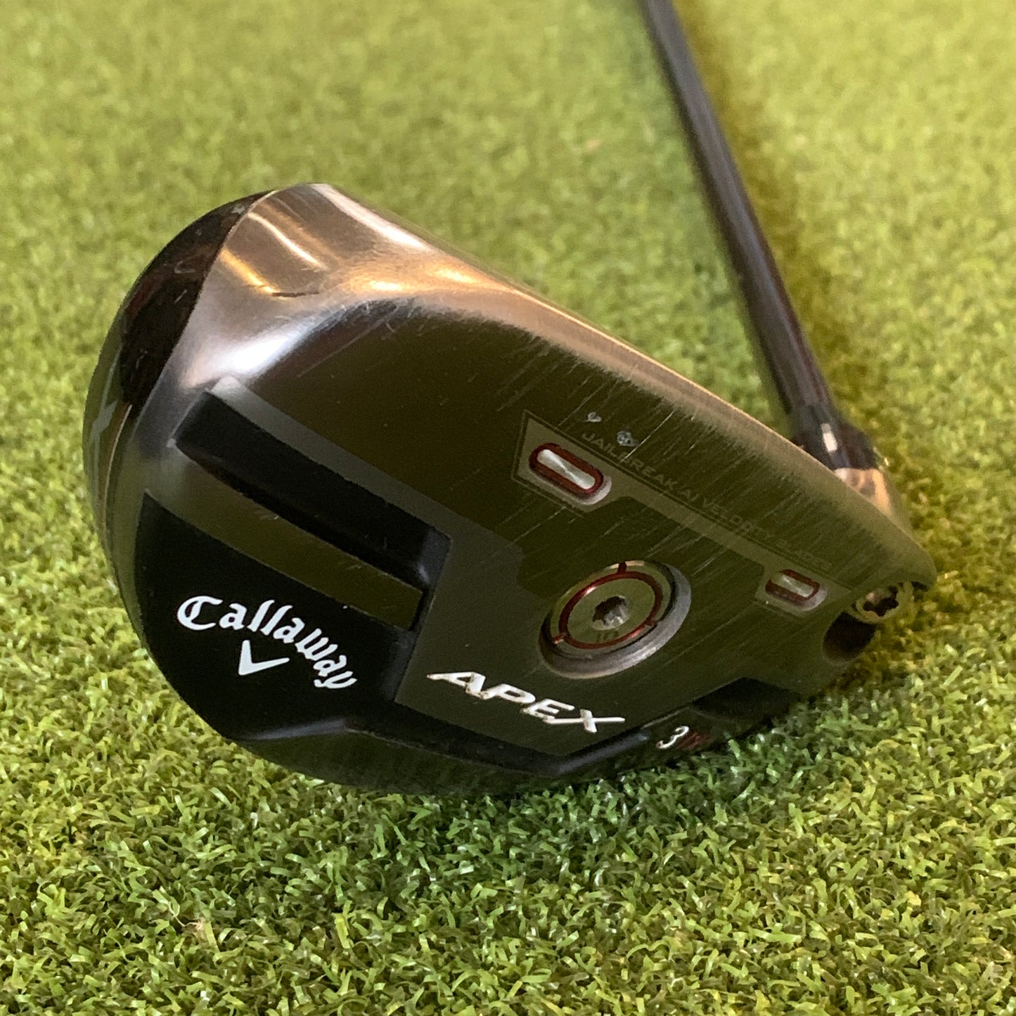 RH Callaway Apex 21 3 Hybrid. Stiff Flex.