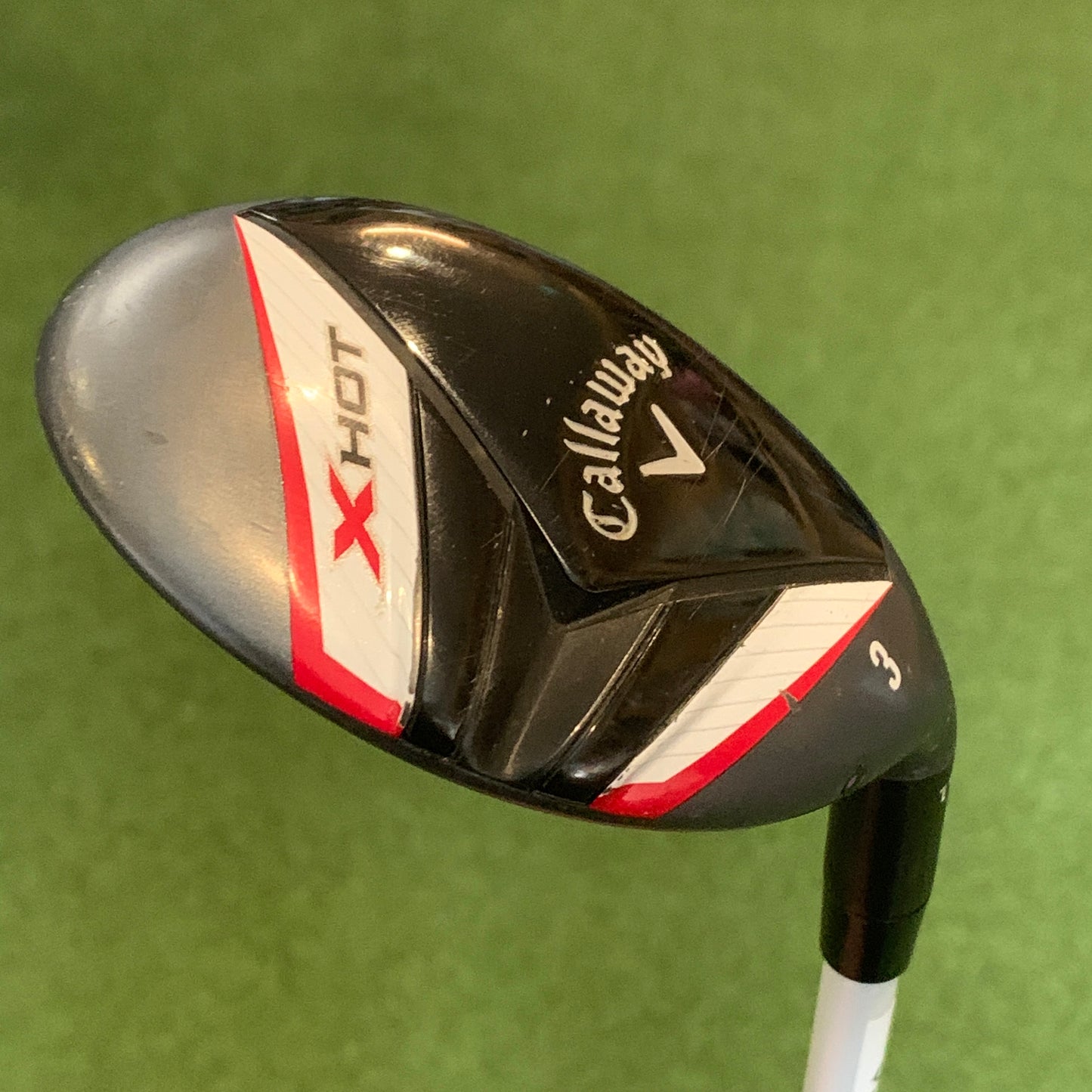 RH Callaway X Hot 3 Hybrid. Regular Flex.