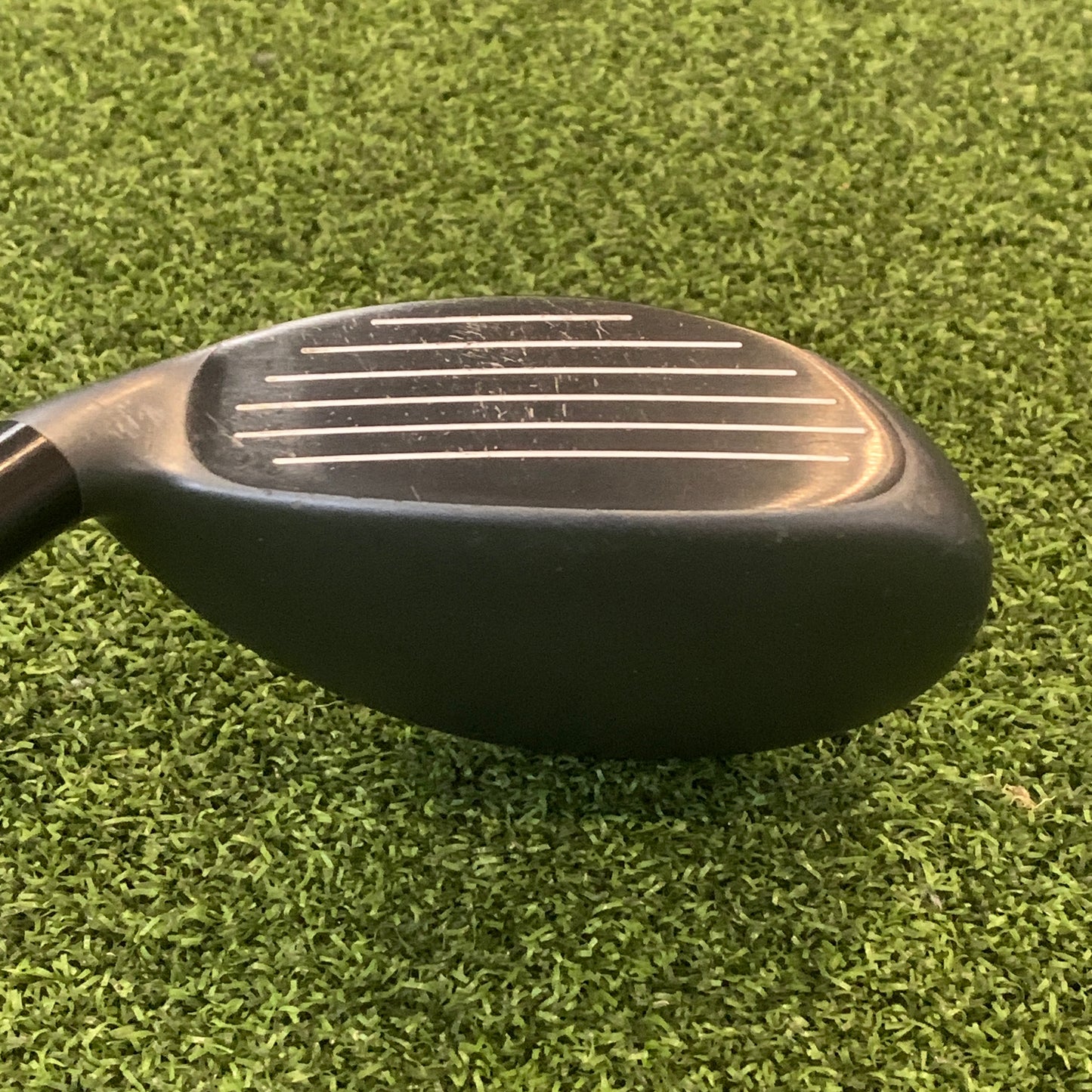 RH Callaway X Hot 3 Hybrid. Regular Flex.