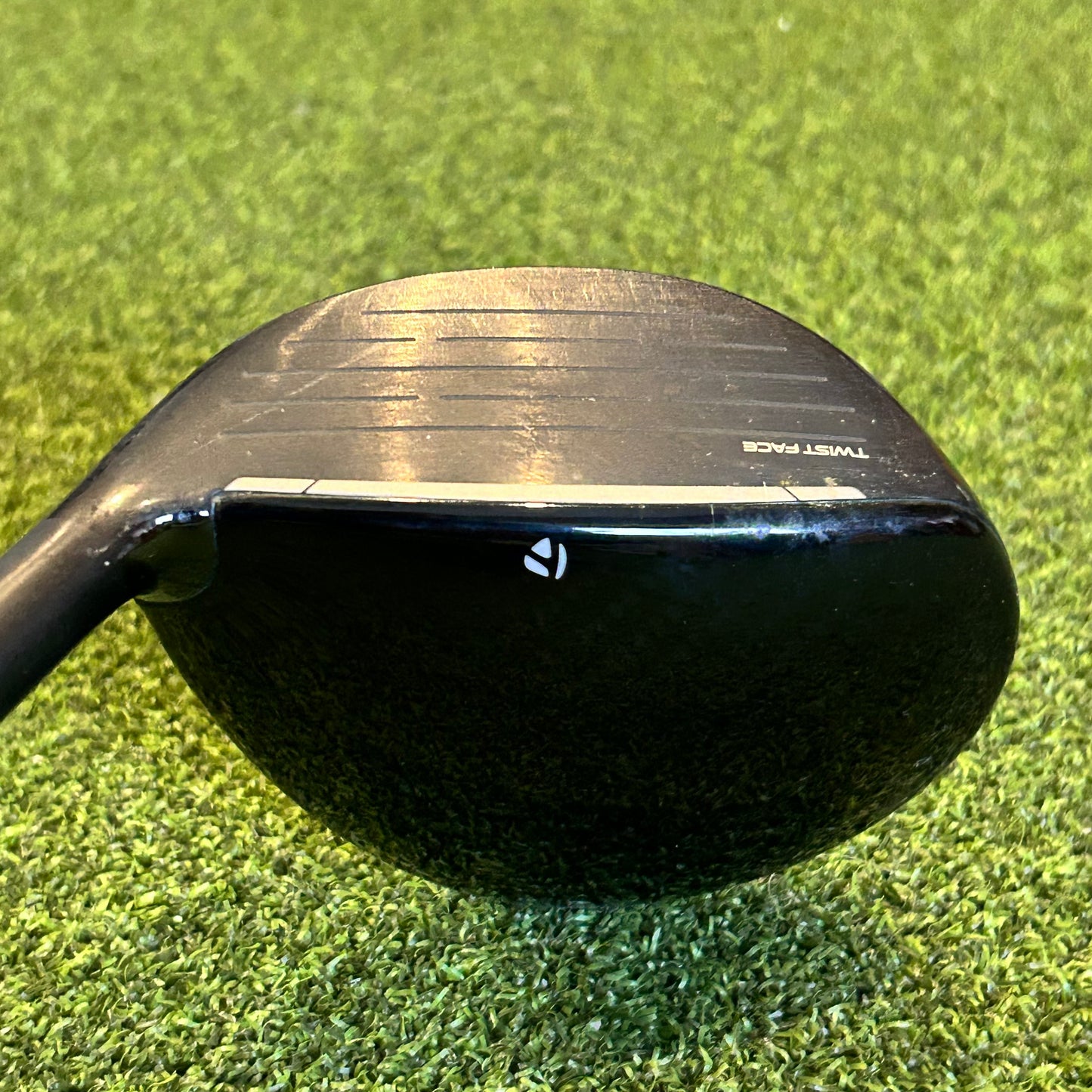 RH Taylormade Qi10 5 Wood. Regular Flex.