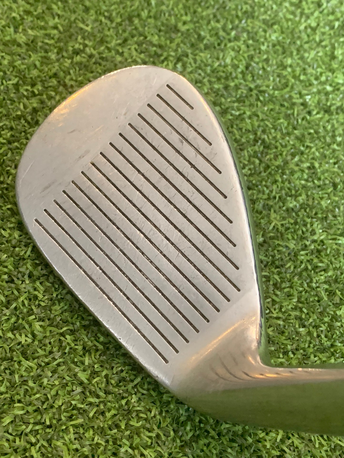 RH S.G.S Pure Spin (56°) Sand Wedge